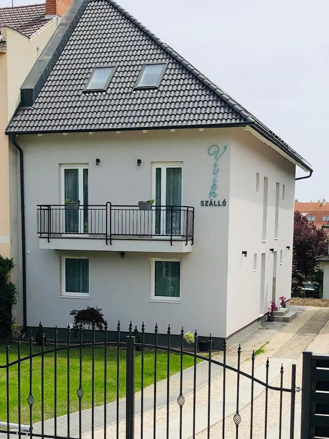 Vivien Szallo Segedín Exteriér fotografie